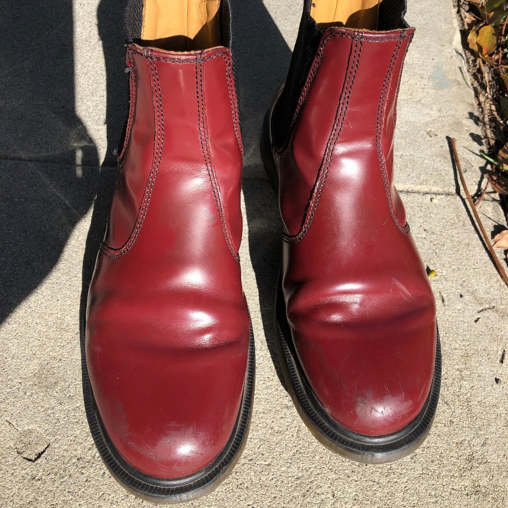 DOC MARTENS Cherry Chelsea Boot W8